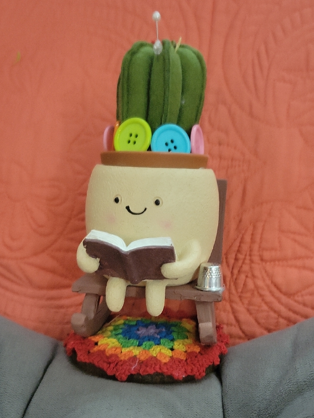 Cute Beige Ceramic Planter Pin Cushion with Green Cactus and Buttons